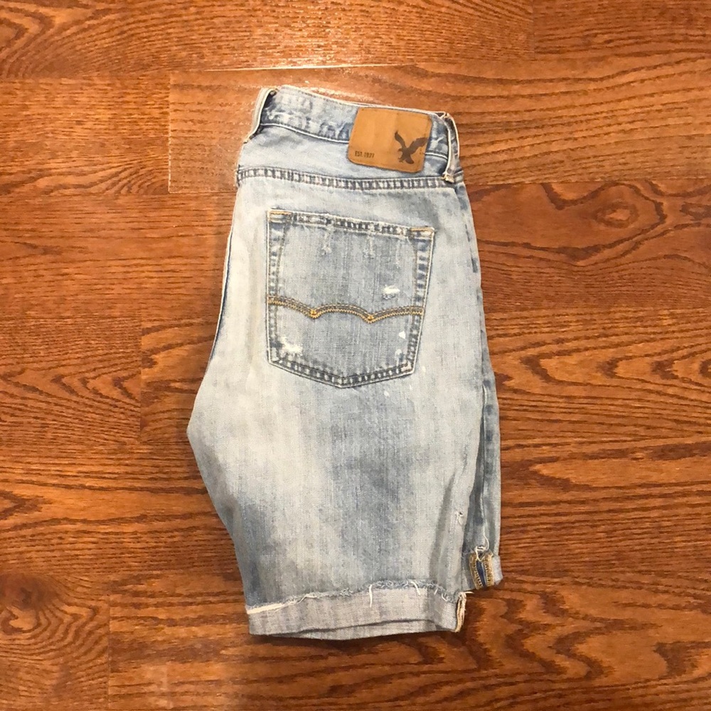 Men’s jean shorts